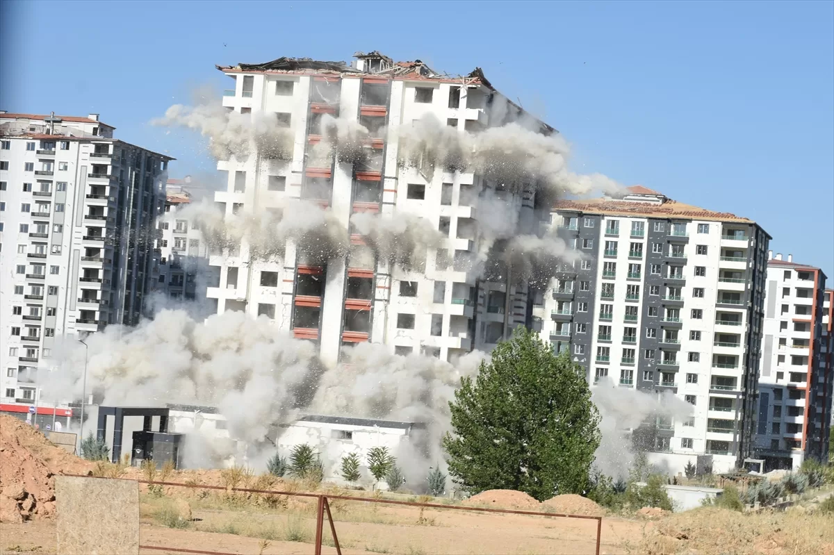 Patlayıcı ile Yıkım Projesi 2